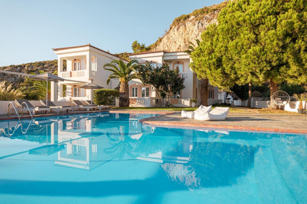 Princess Tia Hotel Sisam Dış mekan fotoğraf